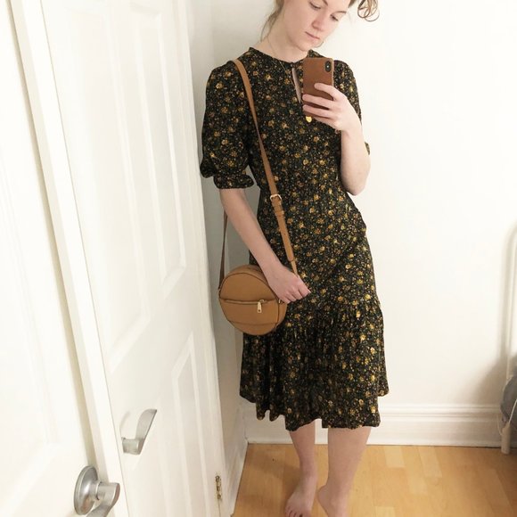 Sunning Vintage Floral Midi Dress - Poof Sleeves - Picture 4 of 13
